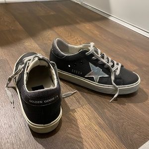 Golden Goose Black Leather High Star Size 39